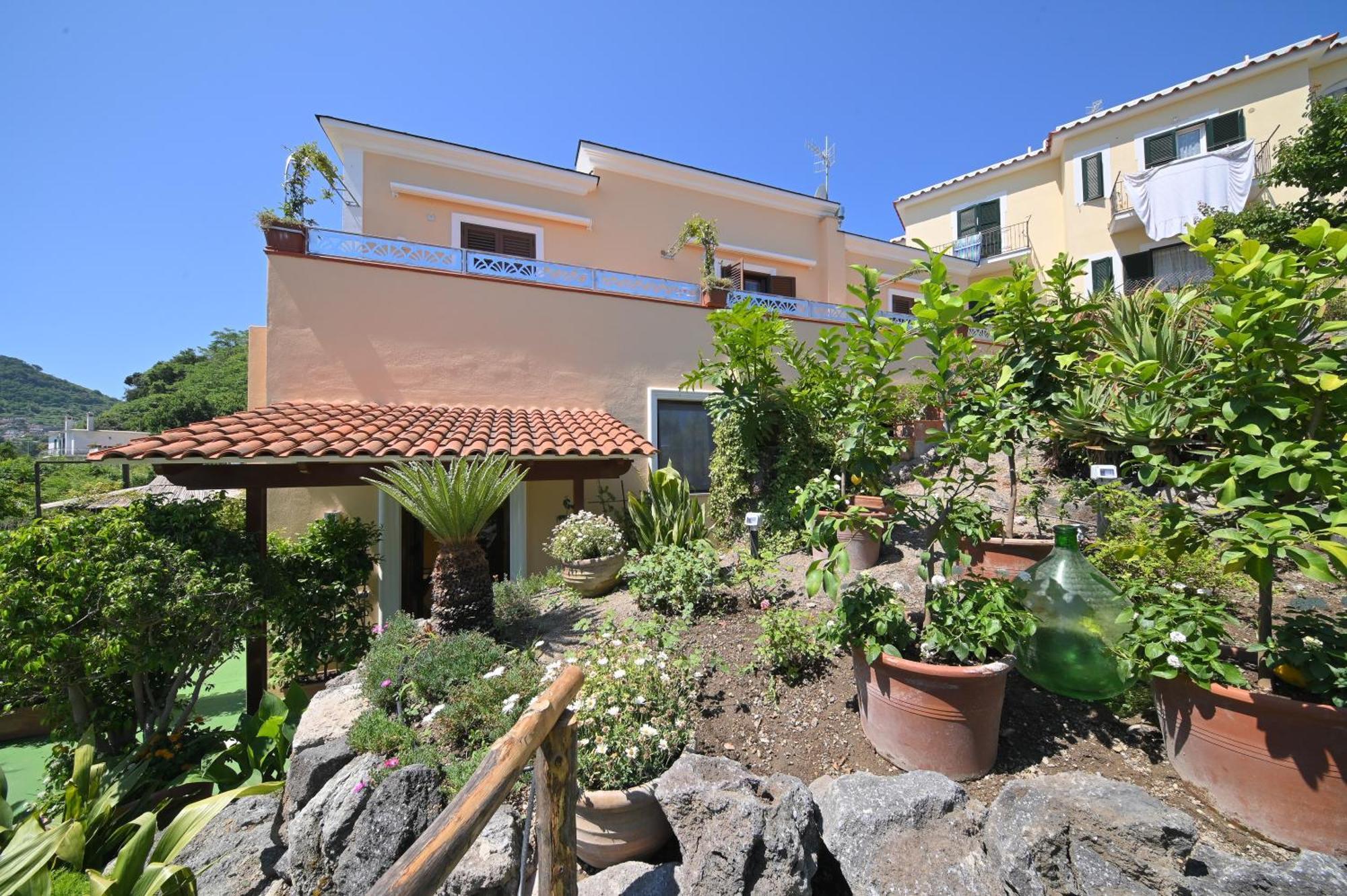 La Rosa - Luxury B&B Ischia Exterior photo